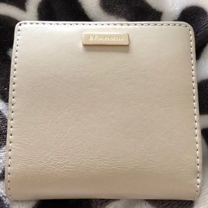 Brahmin wallet